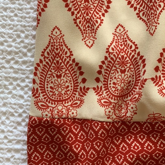 Strappy Box Dress - Picture 3 of 5